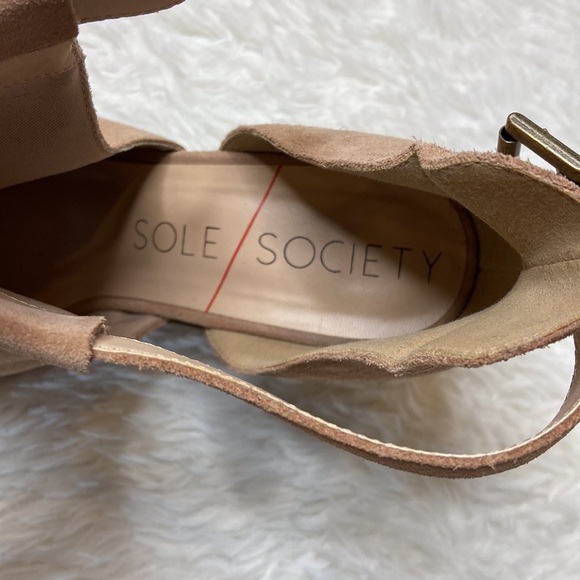 Sole Society Ferris Caramel Bootie Buckle Chunky Heel Peep Toe Shoes - Picture 7 of 11